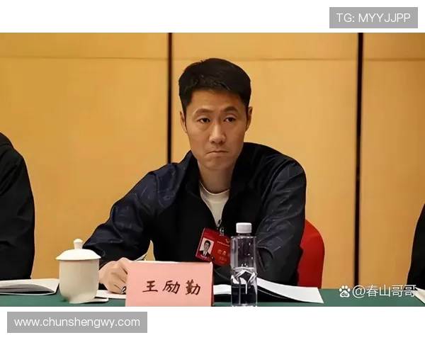 皇马前场四套组合深度解析:最优解究竟花落谁家? 皇马前场四套组合深度解析:最优解究竟花落谁家?